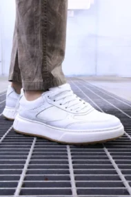 WHITE SNEAKERS MODEL 31