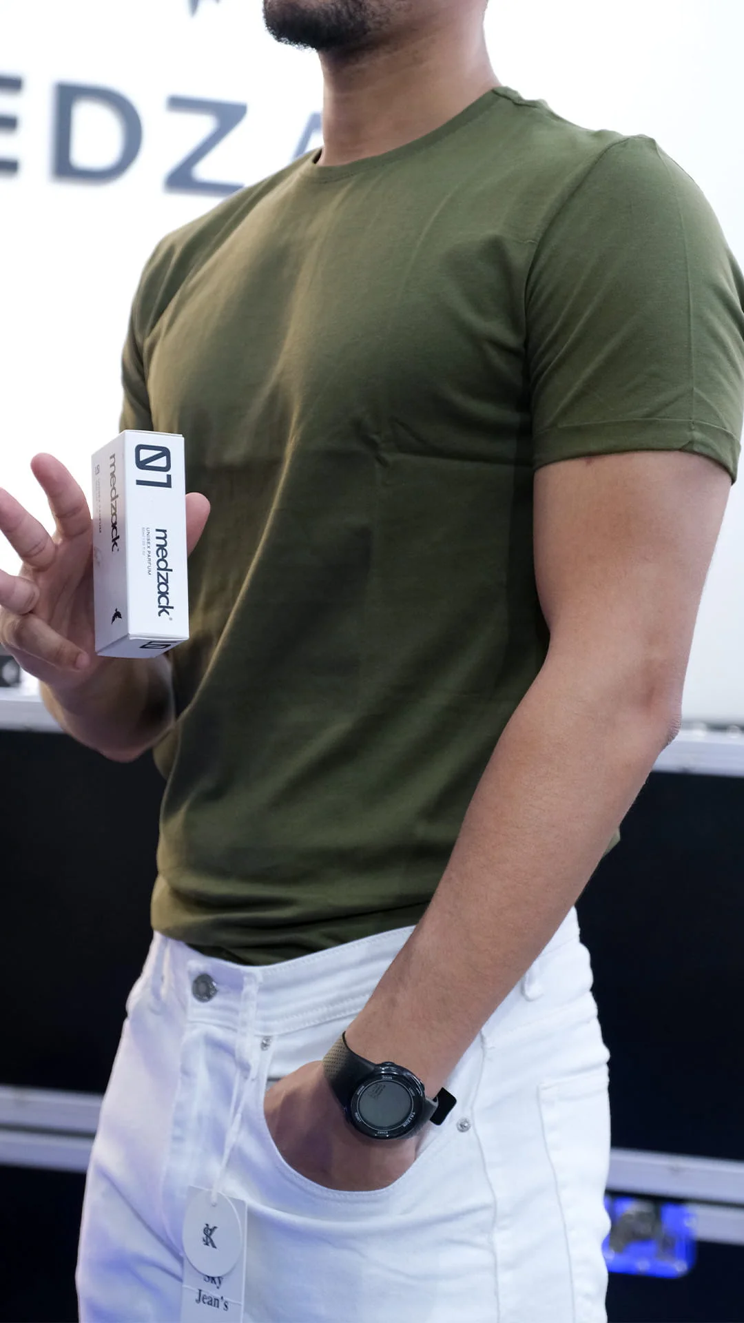 R105 GREEN ARMY BASIC T-SHIRT - Image 1