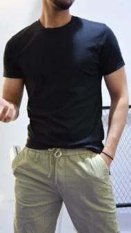 BLACK BASIC T-SHIRT - Image 2